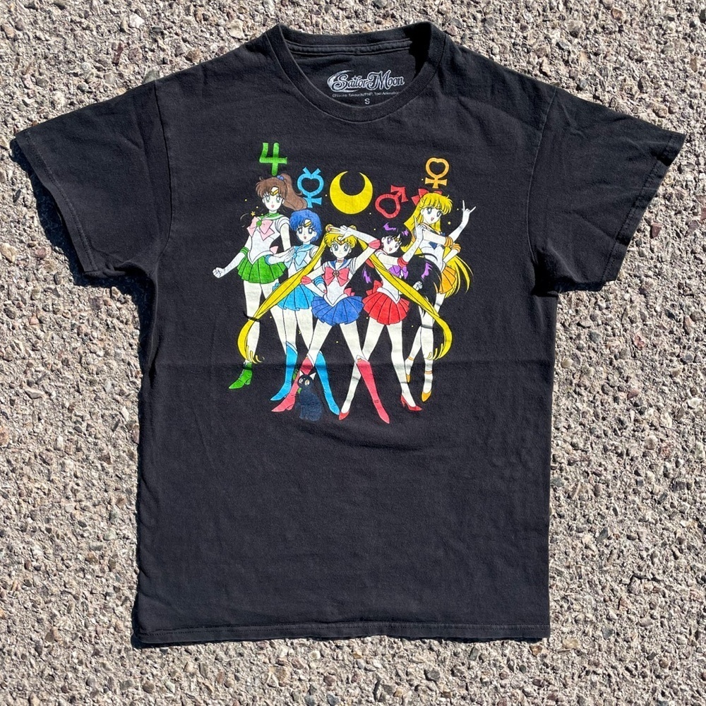 Sailor Moon Double Sided Graphic Tee Naoko Takeuchi Anime T-shirt S 17.25x25